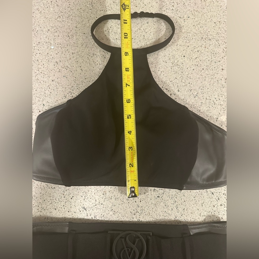 Victoria's Secret Black Faux Leather Belted Bikini Set Top Bottom Small NWT - Picture 4 of 7